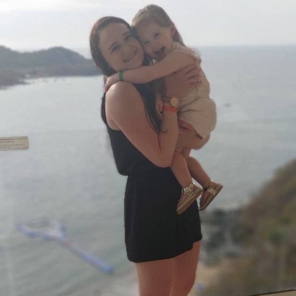 Meet your Posher, Brittany - Picture 1 of 1